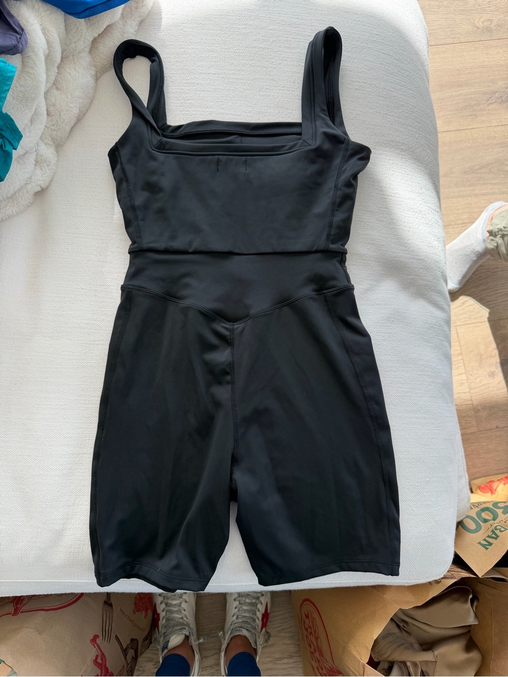 YLLW the Label Black Women’s Scoop-Neck Active Romper - Picture 2 of 3